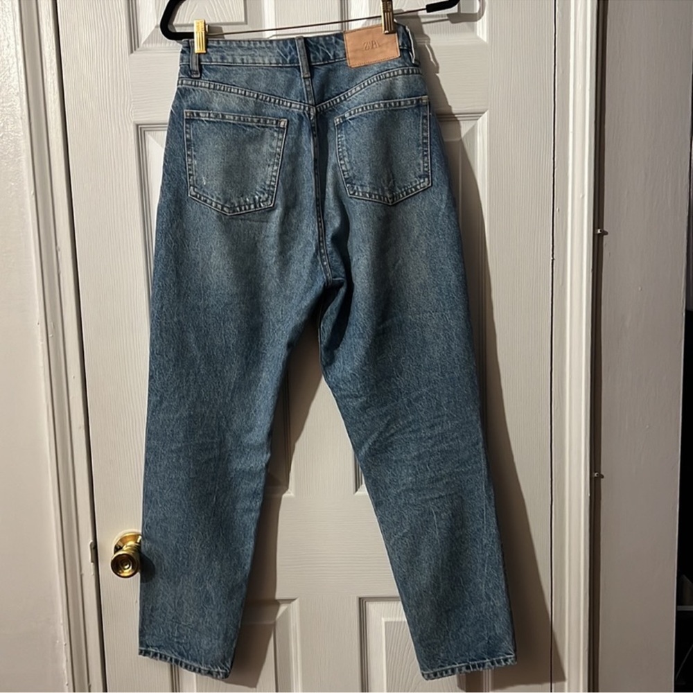 Zara Mom Jeans - Picture 2 of 2